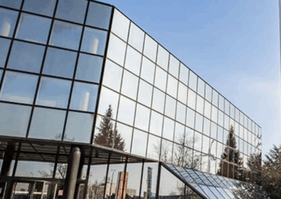 Intervention Neosys à Hasselt – Nettoyage de vitres par drone