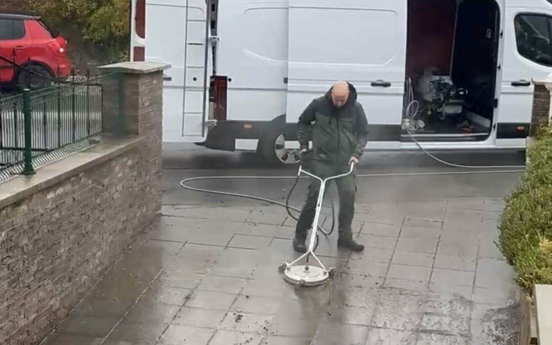 Neosys : bien plus que du drone — un nettoyage complet, manuel &amp; performant